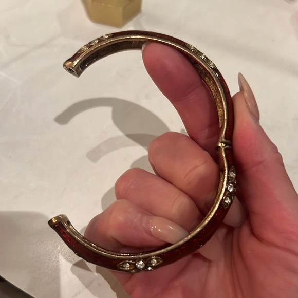 Rust red gold floral cuff metal bracelet bangle women’s fashion jewelry - Picture 13 of 13